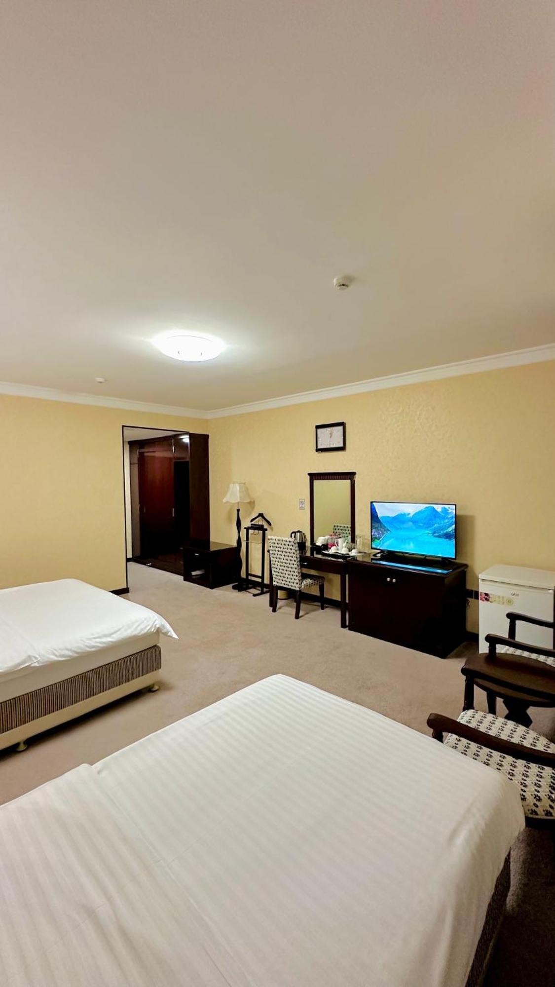 Hayot Hotel Tachkent Extérieur photo