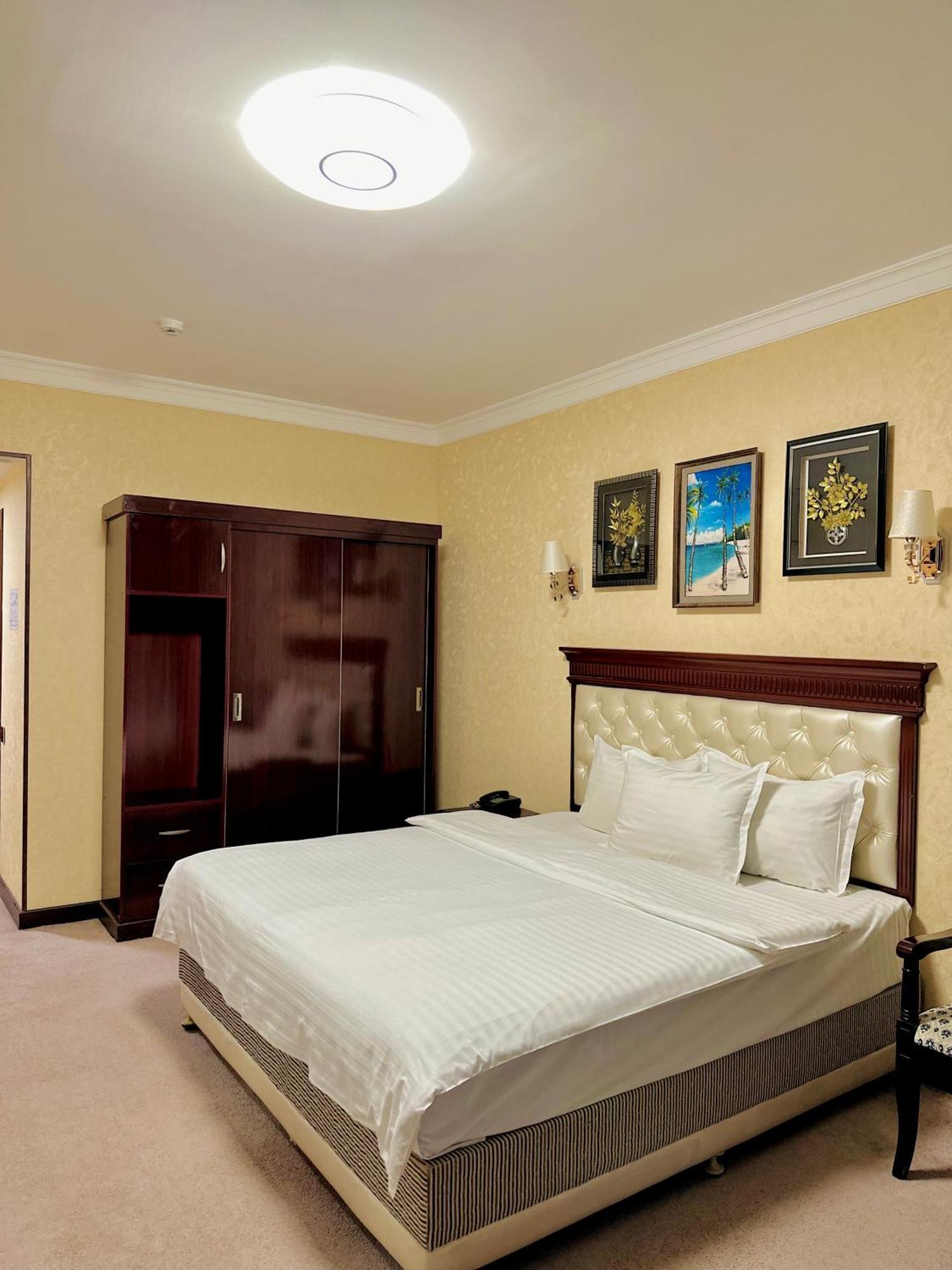 Hayot Hotel Tachkent Extérieur photo