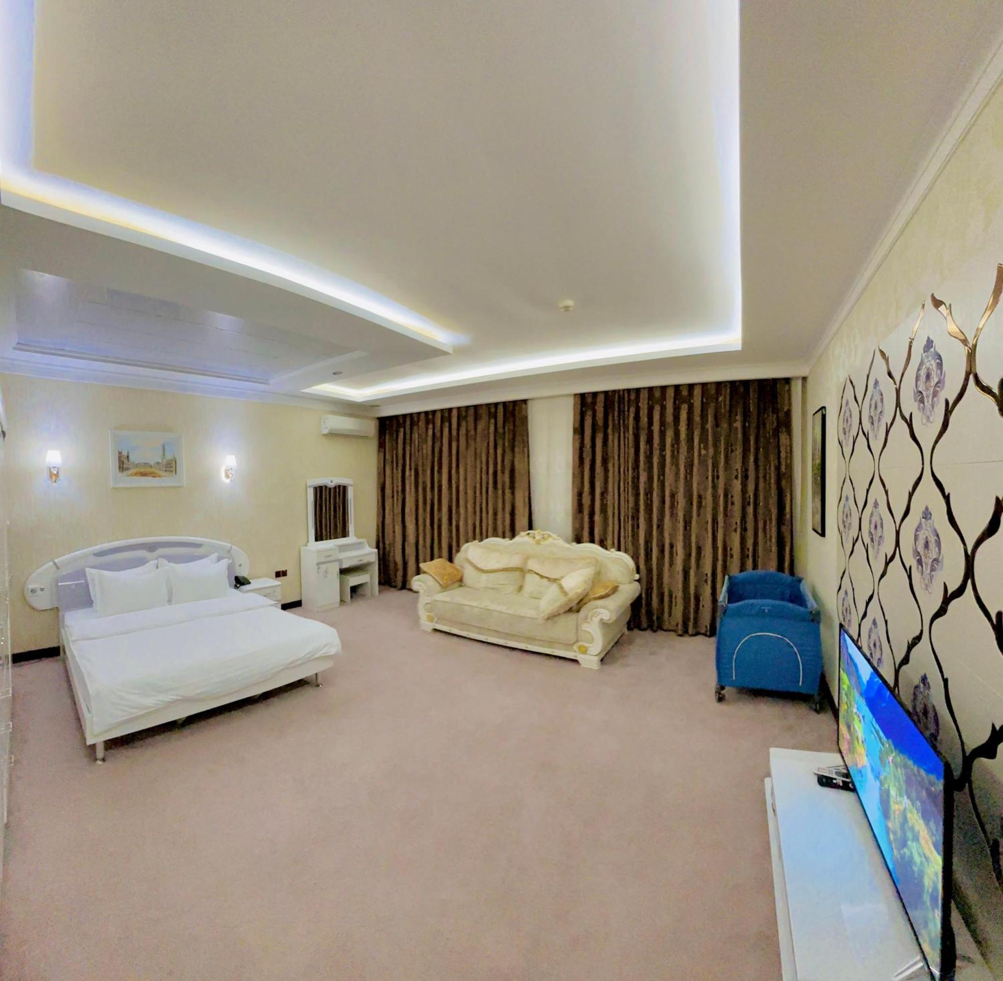 Hayot Hotel Tachkent Extérieur photo
