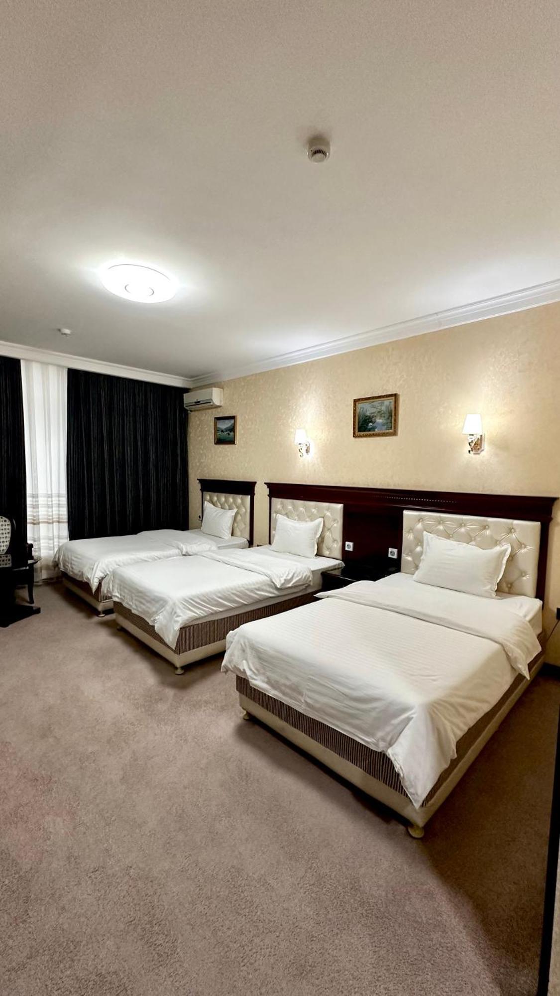 Hayot Hotel Tachkent Extérieur photo