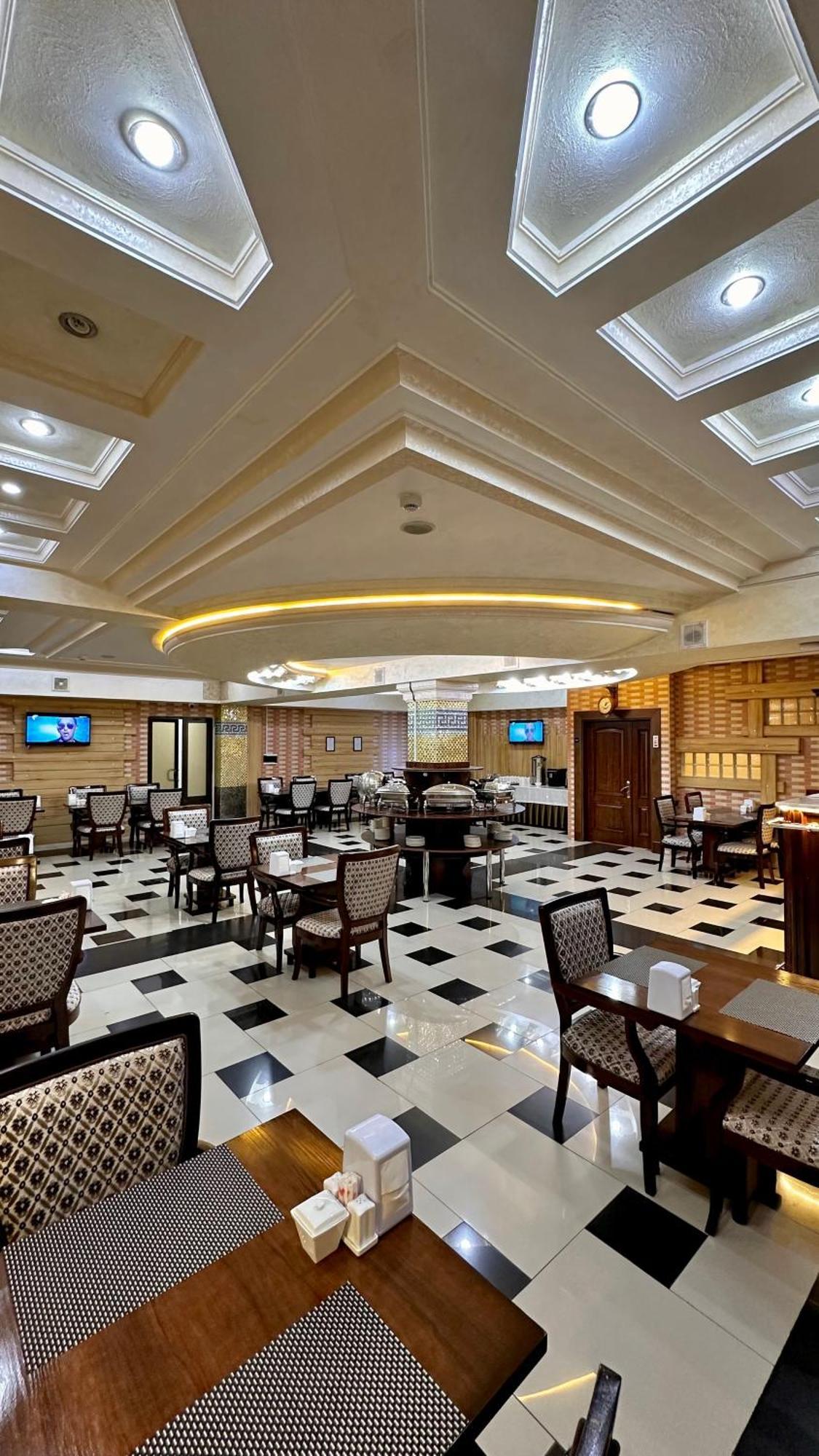 Hayot Hotel Tachkent Extérieur photo