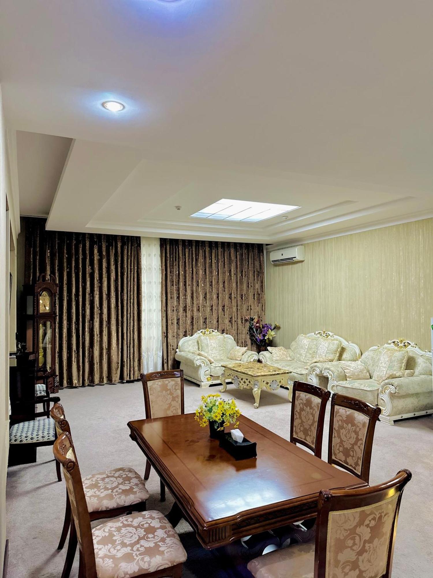 Hayot Hotel Tachkent Extérieur photo