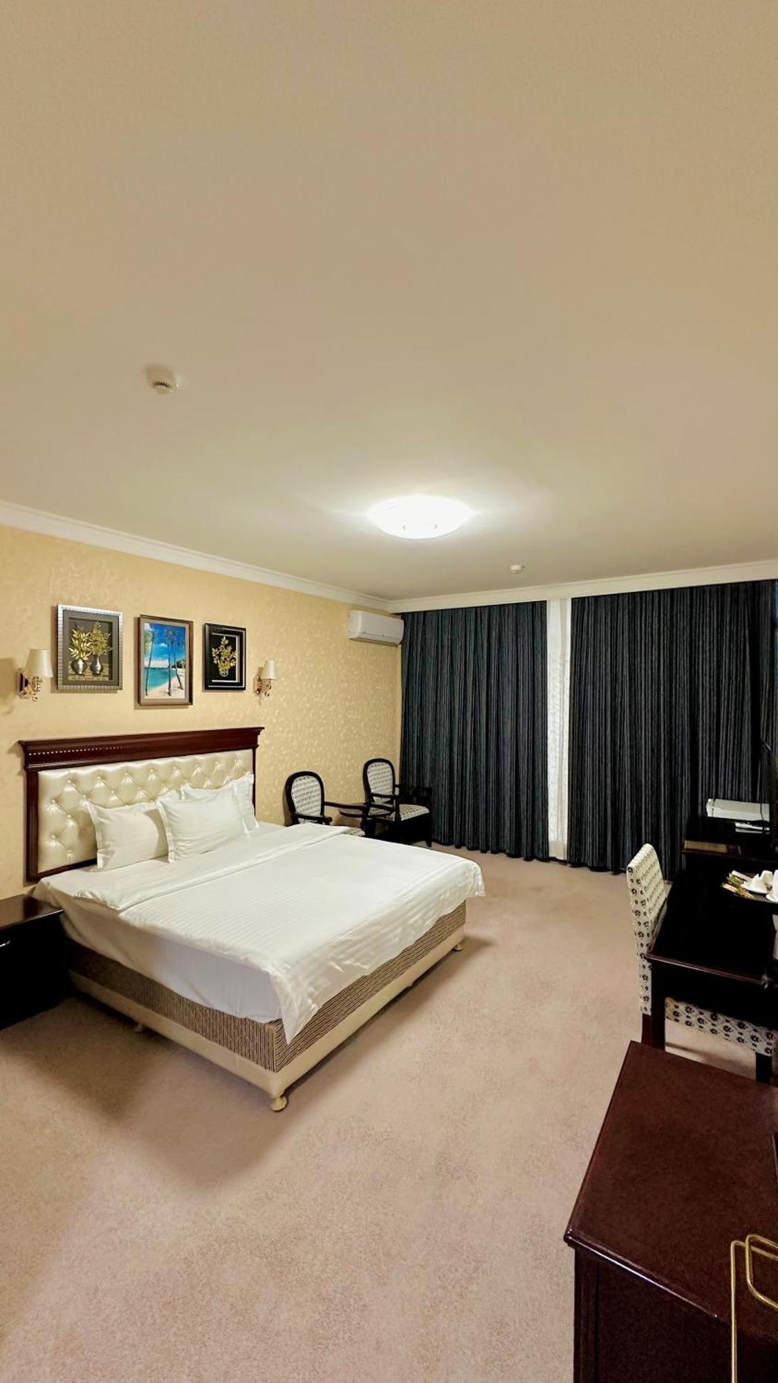 Hayot Hotel Tachkent Extérieur photo