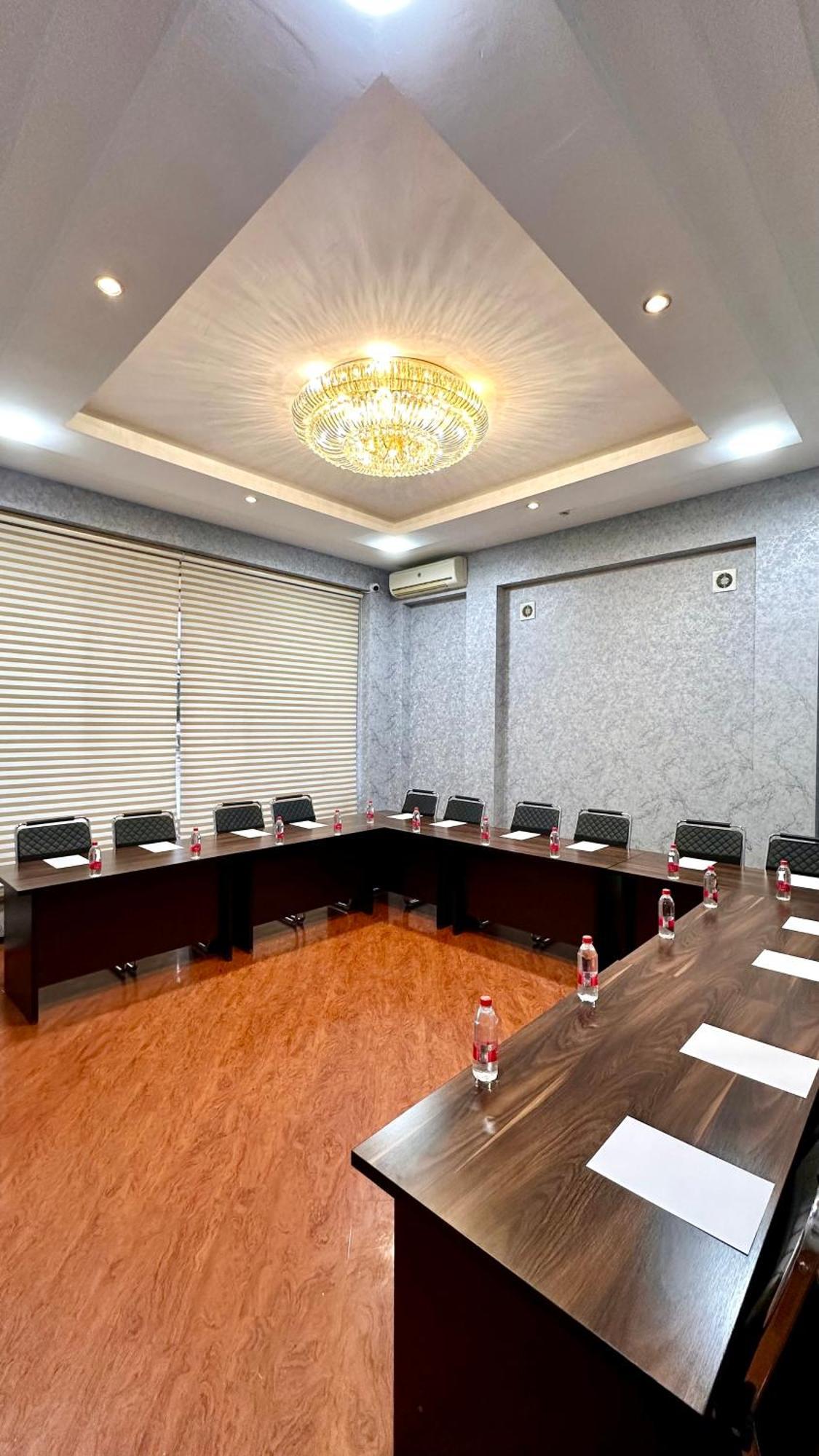 Hayot Hotel Tachkent Extérieur photo