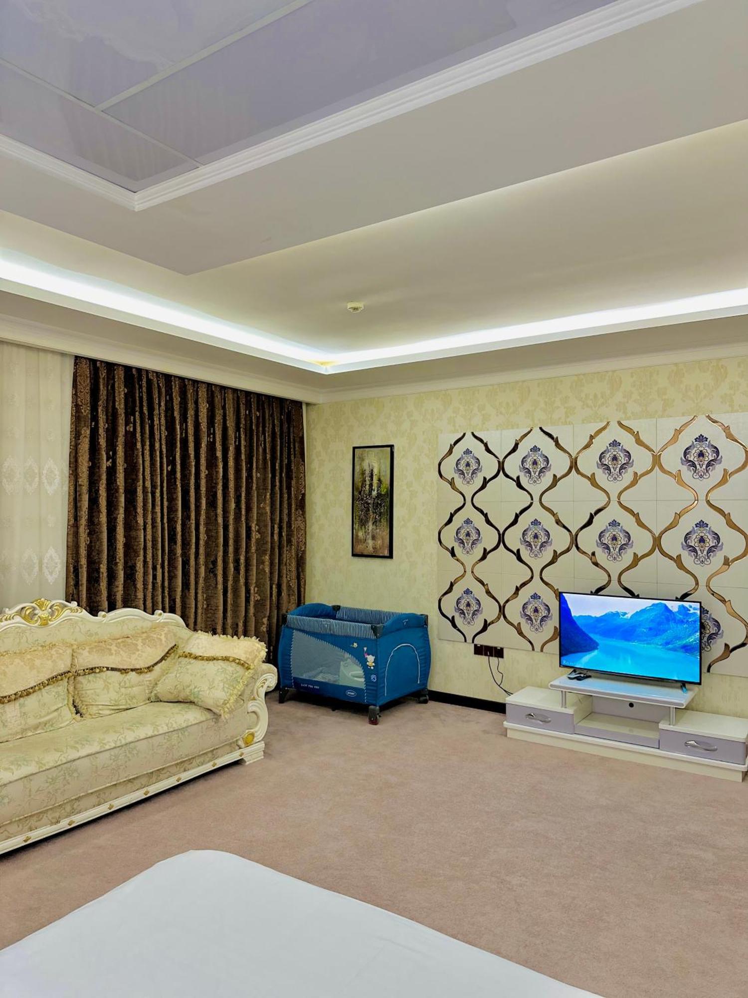 Hayot Hotel Tachkent Extérieur photo