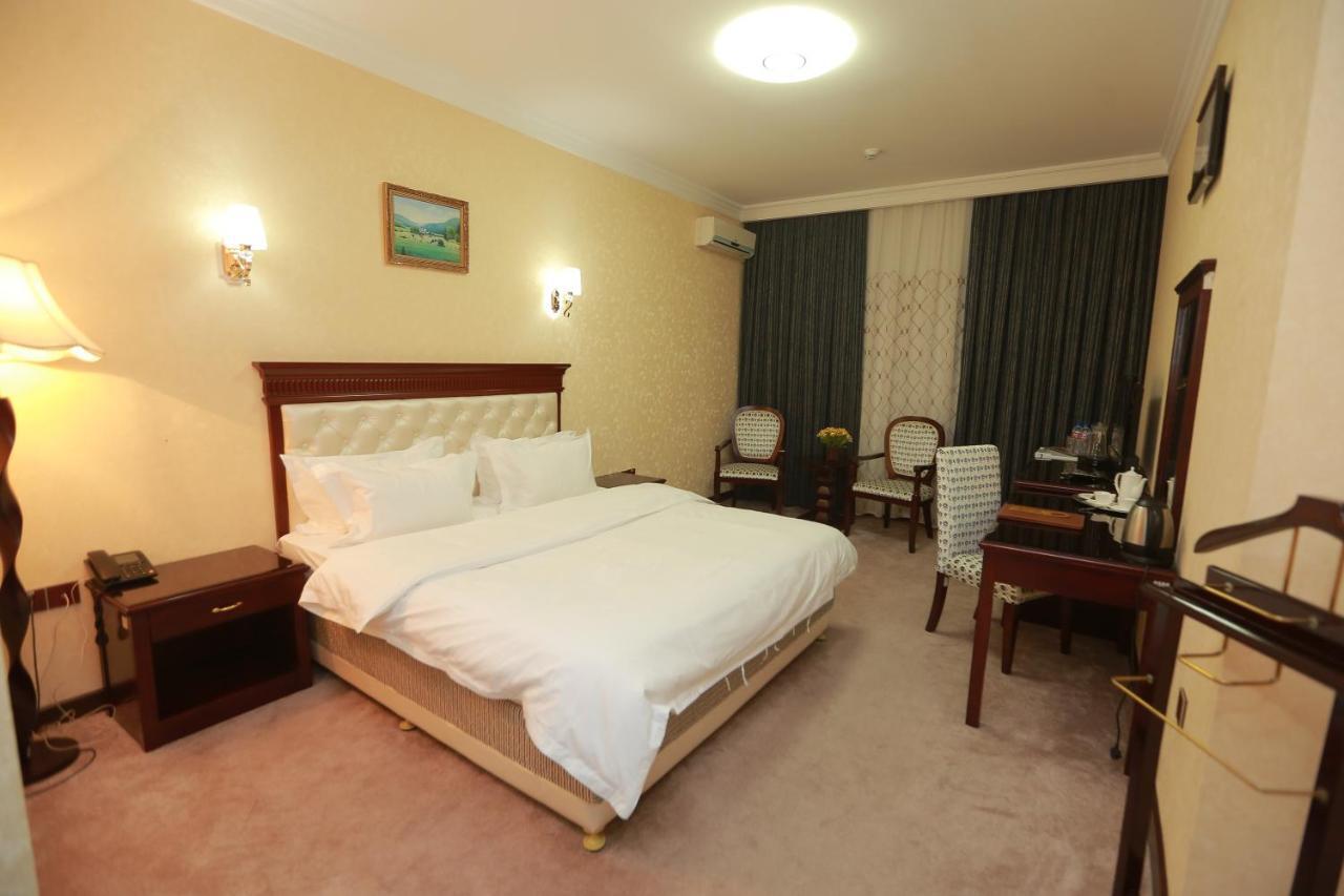Hayot Hotel Tachkent Extérieur photo